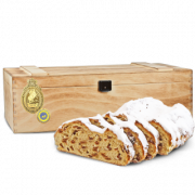 750g Christstollen in Premium-Holztruhe